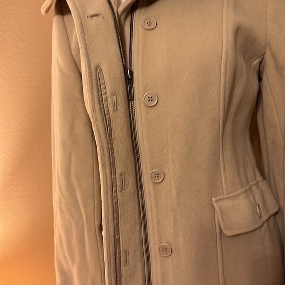 LOFT - Picture 4 of 8